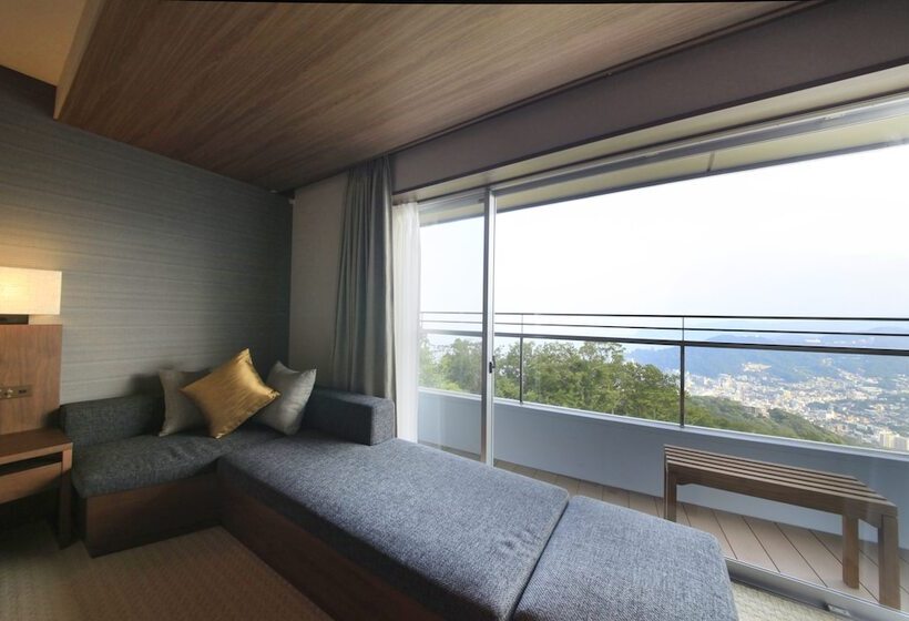 스탠다드 전망 룸, Grand Bach Atami Crescendo