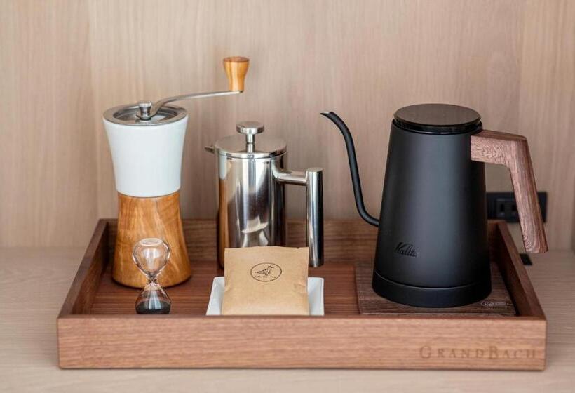Номер Deluxe, Grand Bach Atami Crescendo