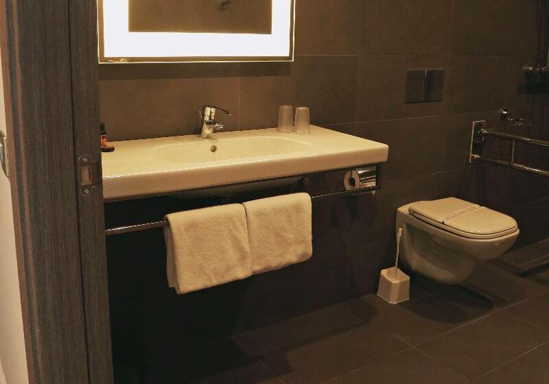 高级大房间, Grand Kumala Bali