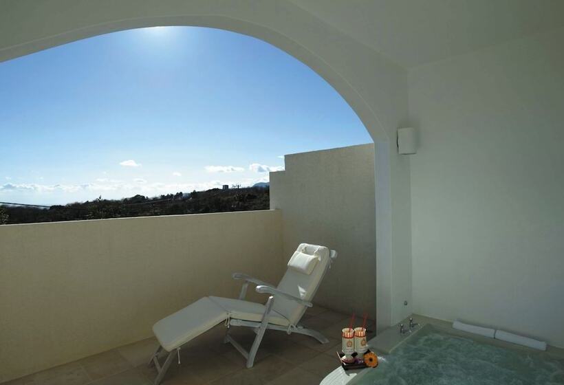 جناح, Resort Hotel Corte Largo Izu Kogen