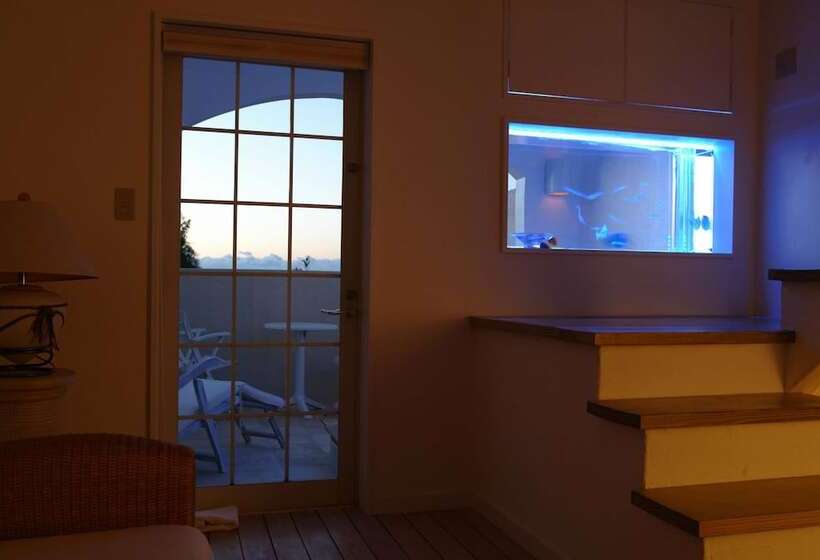 جناح, Resort Hotel Corte Largo Izu Kogen