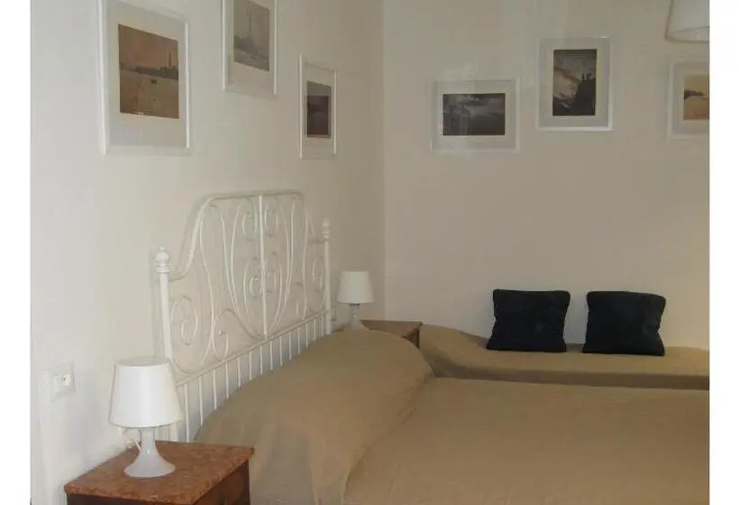 اتاق استاندارد, Venice Home