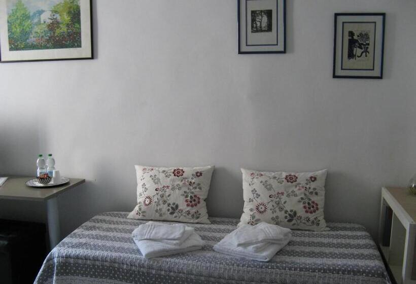 اتاق استاندارد با چشمانداز باغ, Venice Home