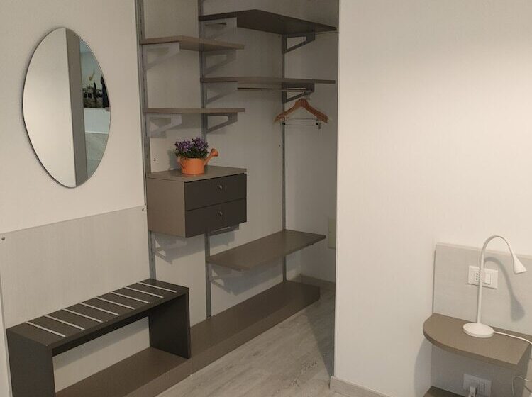 اتاق استاندارد با چشمانداز باغ, Venice Home