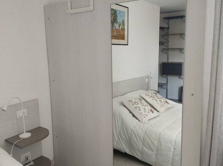 اتاق استاندارد با چشمانداز باغ, Venice Home