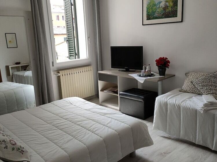 اتاق استاندارد با چشمانداز باغ, Venice Home