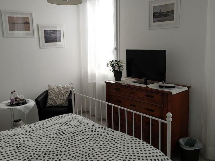 اتاق استاندارد, Venice Home