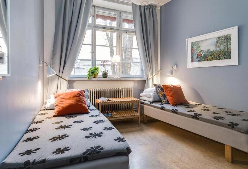 חדר סטנדרט חדר אמבטיה משותף, Castanea Old Town Hostel