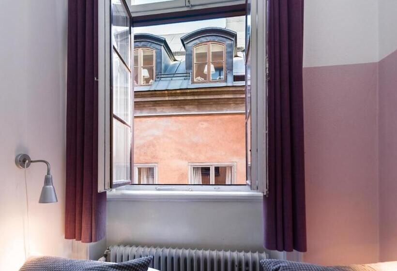 חדר סטנדרט חדר אמבטיה משותף, Castanea Old Town Hostel