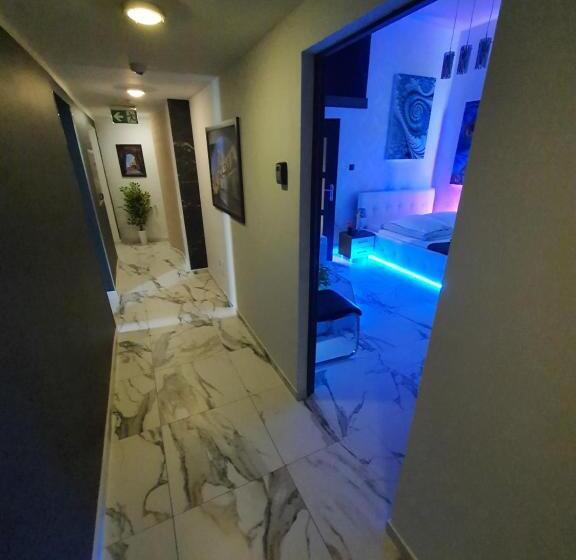 Студия Стандарт, Apartament Z Jacuzzi Kraków Rynek