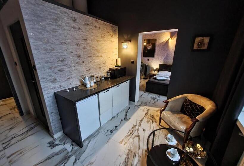Люкс Повышенной Комфортности, Apartament Z Jacuzzi Kraków Rynek