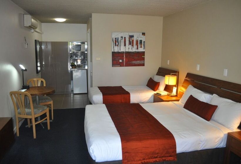 غرفة ديلوكس, In Town Motor Inn