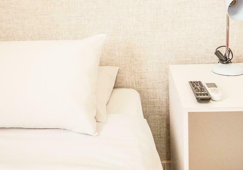 חדר סטנדרט יחיד, Maia