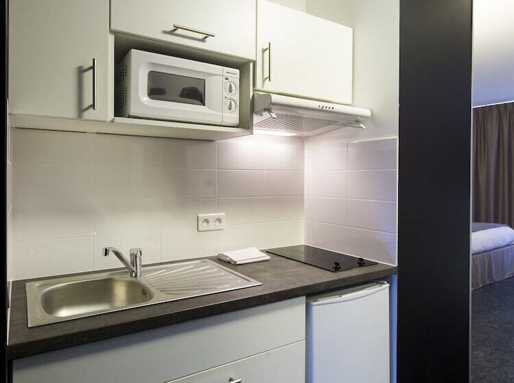 חדר סטודיו סטנדרד, Adonis Dijon Maison Internationale