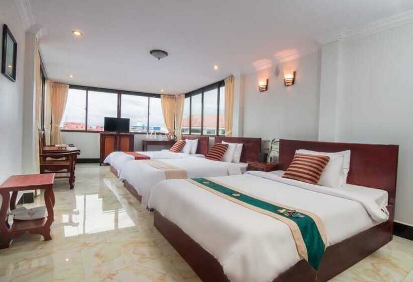 Трехместный Номер Superior, Angkor Udom Guesthouse