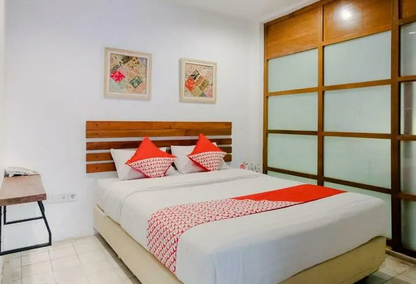 Standard-huone, Augustina Home