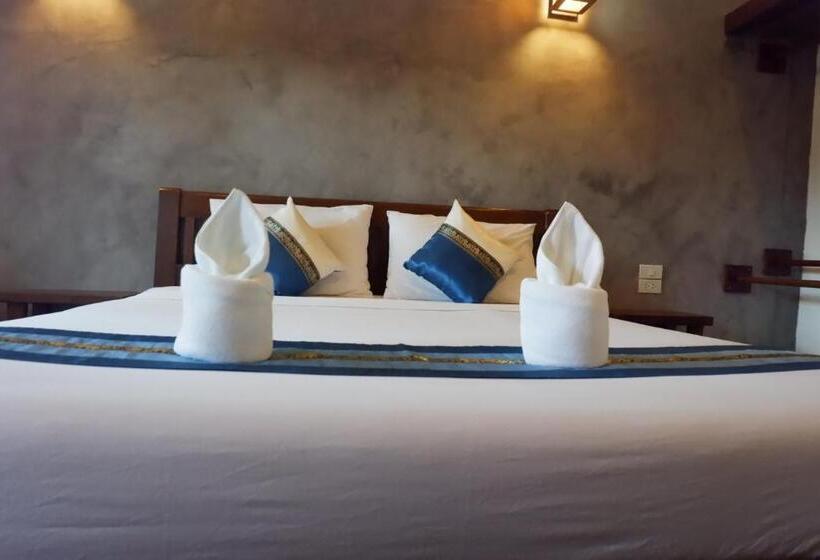 스탠다드 룸 킹사이즈 침대, Home Inn Pai Garden