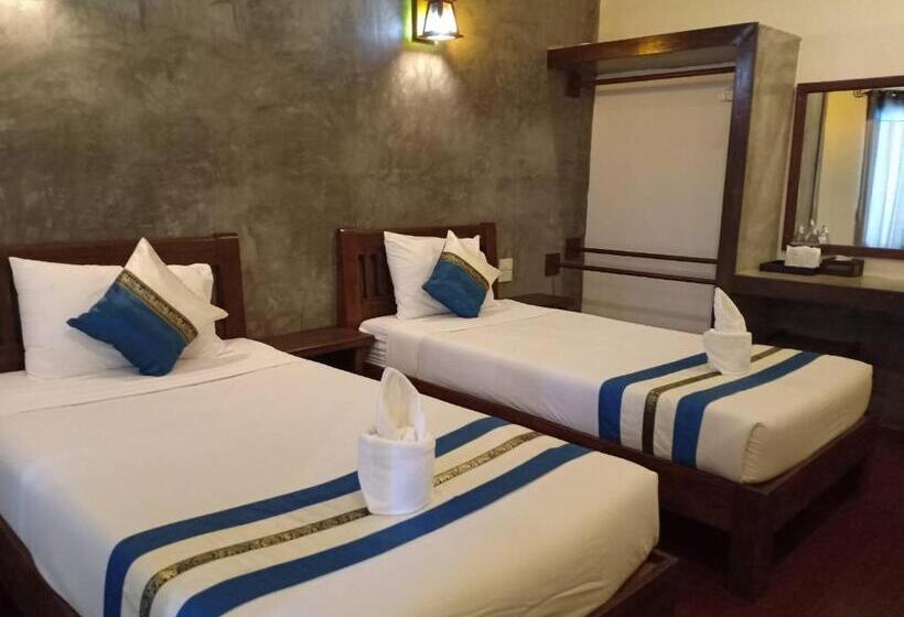 豪华房间, Home Inn Pai Garden