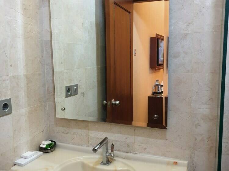 חדר סופריור, Omah Qu Guesthouse Malioboro