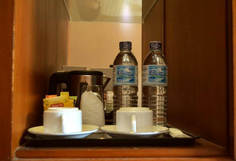 חדר סטנדרד יחיד חדר אמבטיה משותף, Omah Qu Guesthouse Malioboro