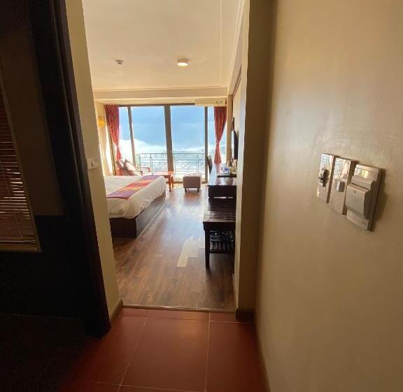 Deluxe Room Mountain View, Sapa Vista