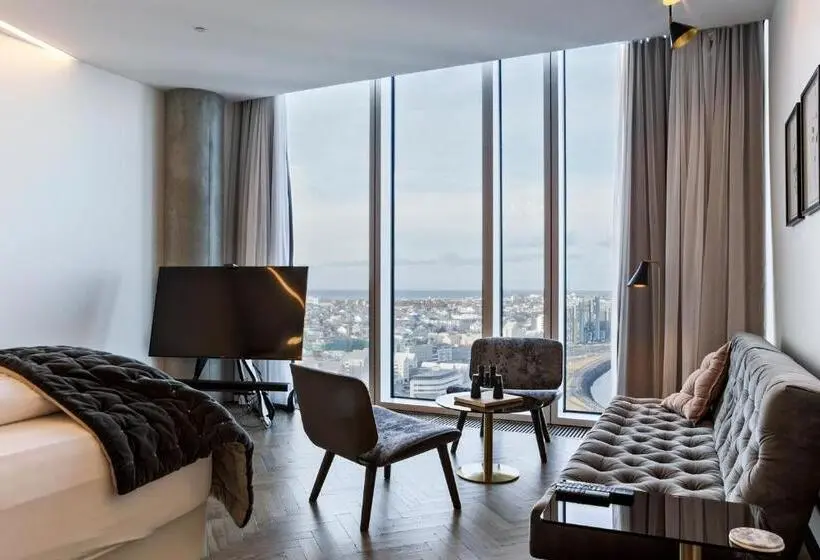 سوییت, Tower Suites Reykjavik