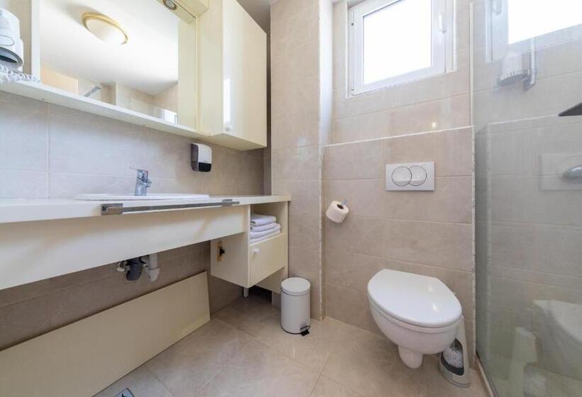 Triple Room Sea View, Villa Katarina
