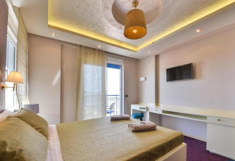 اتاق استاندارد با بالکن و چشم‌انداز دریا, Villa Katarina