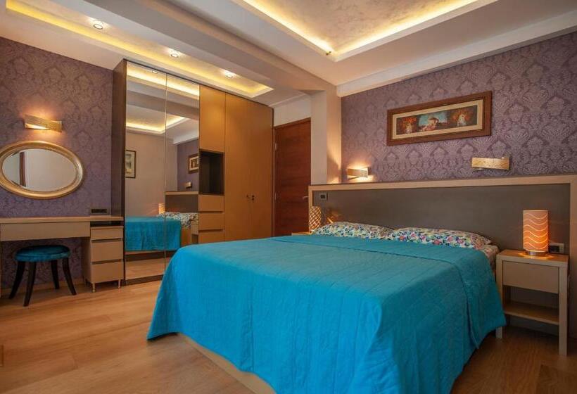 اتاق لوکس, Villa Katarina