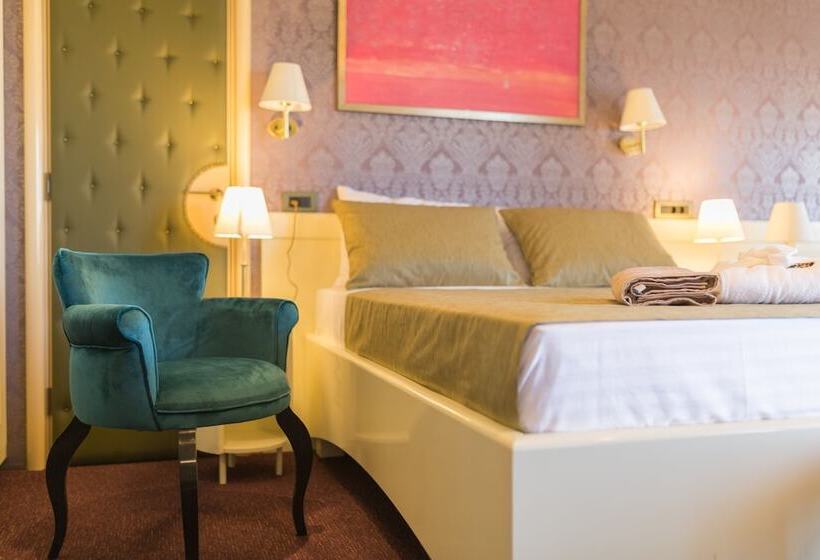 Triple Room Sea View, Villa Katarina