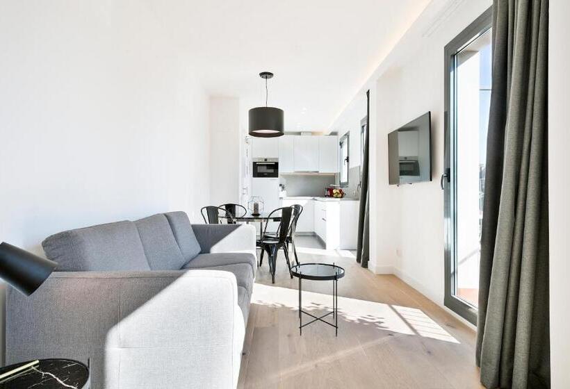Апартаменты 2 Спальни, Murmuri Residence Mercader