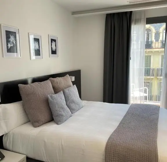 Huoneisto 1 Makuuhuone, Murmuri Residence Mercader