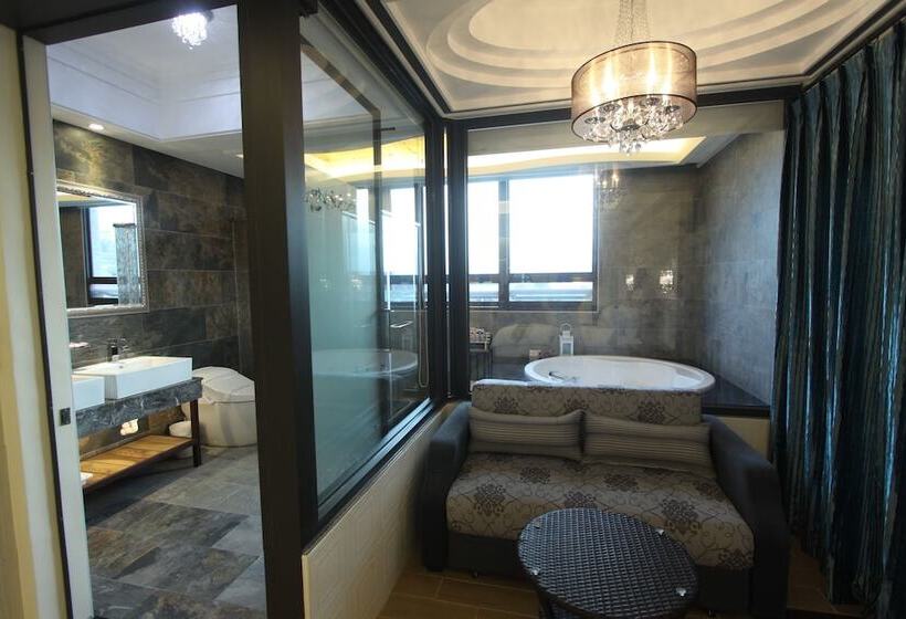 标准间带双人床, Hualien Flora B&b