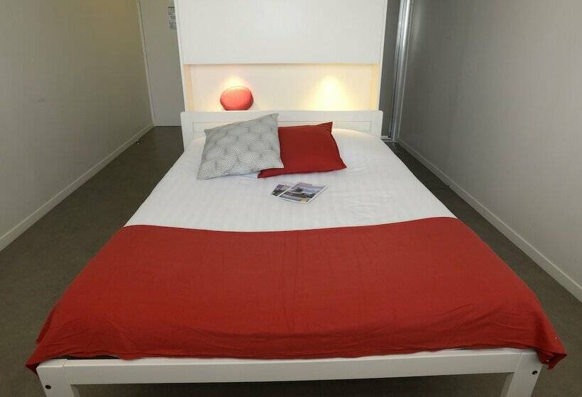 Студия Стандарт, Study Hôtel Bordeaux Lormont