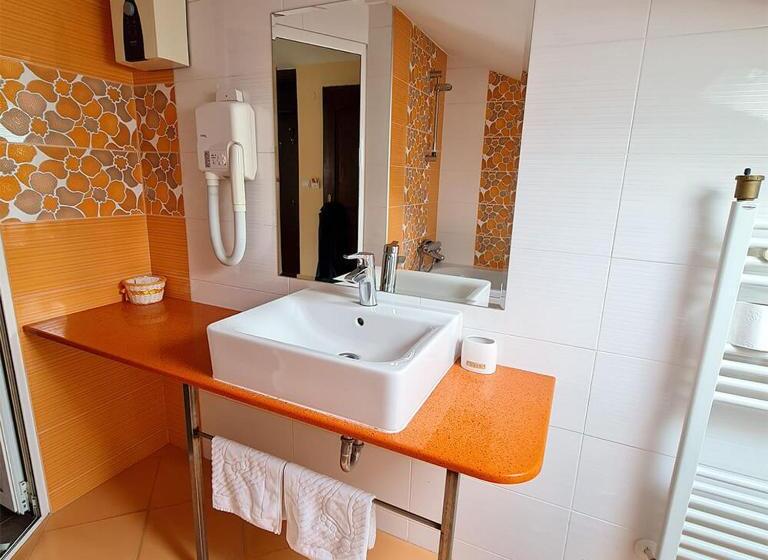 جناح ديلوكس غرفتين نوم, Family Hotel Chiflik Hills