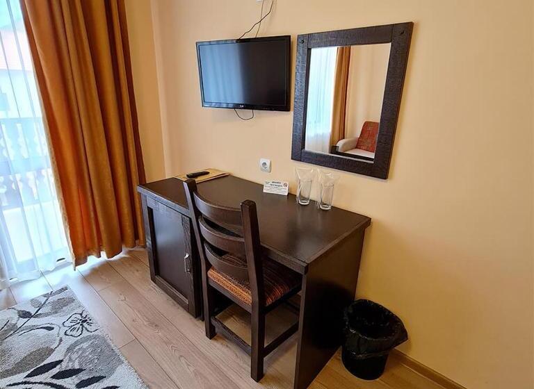 Семейный Номер, Family Hotel Chiflik Hills