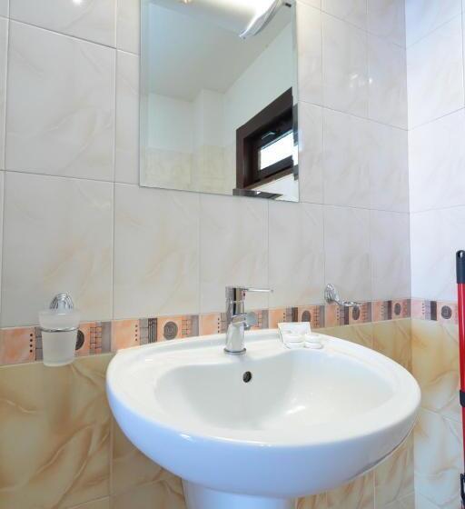 خانه 2 خوابه, Panorama