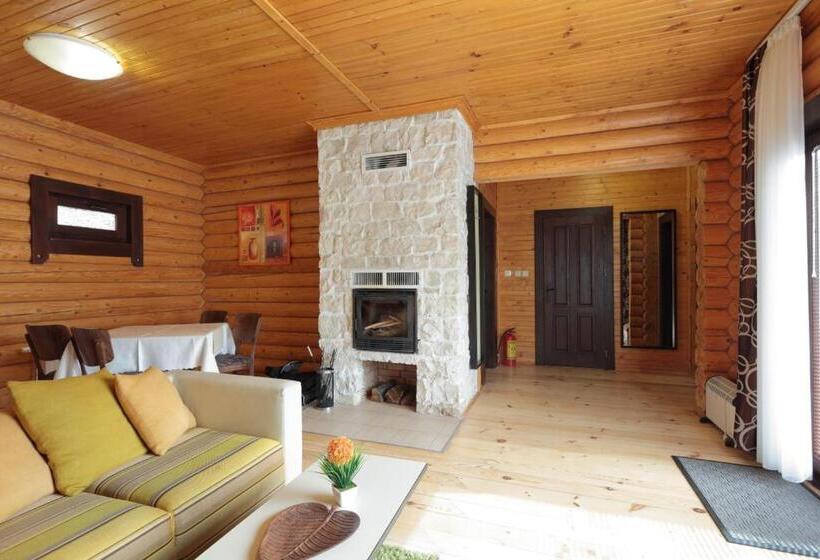 منزل غرفتين نوم, Panorama