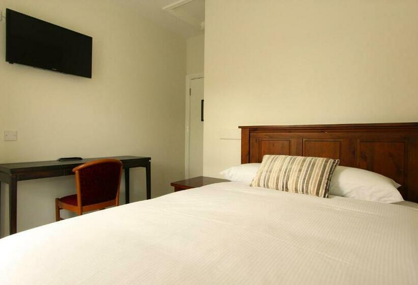 חדר אקונומי, Eccles Townhouse