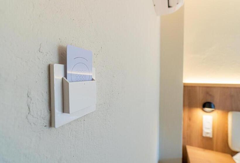 اتاق استاندارد چهار تخته, Bestprice Santillana