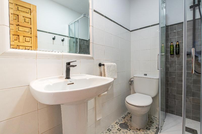 اتاق استاندارد با بالکن, Bestprice Santillana