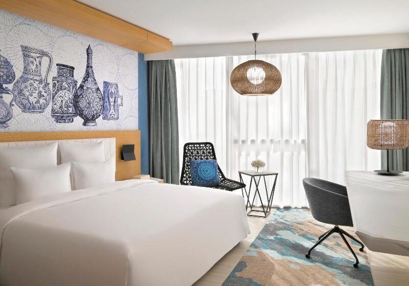 اتاق لوکس با تخت بزرگ, Mövenpick Hotel & Apartments Ghala Muscat