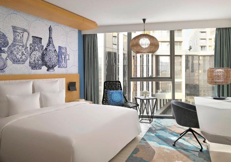 اتاق لوکس با تخت بزرگ, Mövenpick Hotel & Apartments Ghala Muscat