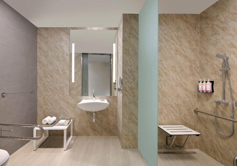 اتاق سوپریور برای معلولان, Mövenpick Hotel & Apartments Ghala Muscat