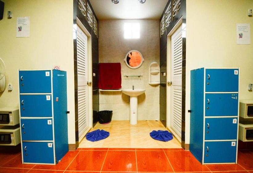 공동 객실, Nid's Bungalows