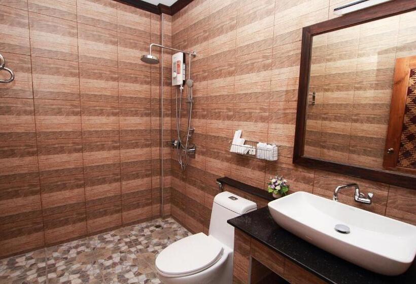 オーシャンビューデラックスルームバルコニー付き, Cabana Lipe Beach Resort