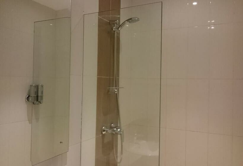 수피리어 룸, Prima In Hotel Malioboro