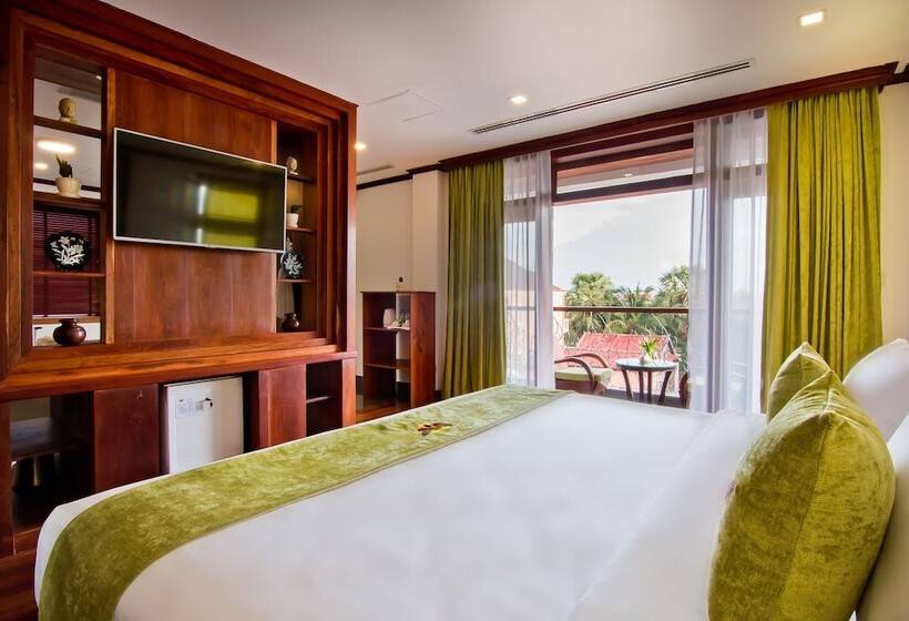 デラックススイート, Víd Angkor Boutique