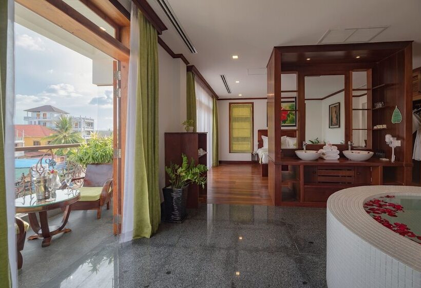 デラックススイート, Víd Angkor Boutique