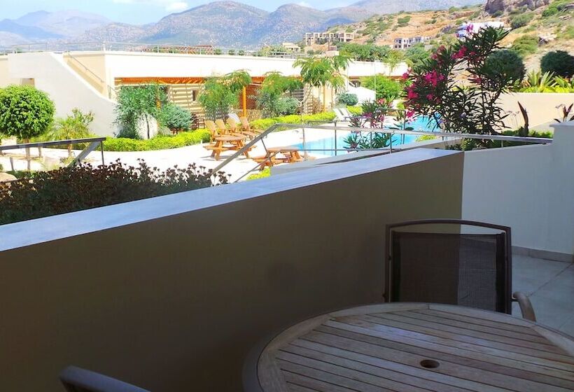 Апартаменты 1 Спальня Нижний Этаж, Lagada Bay Resort